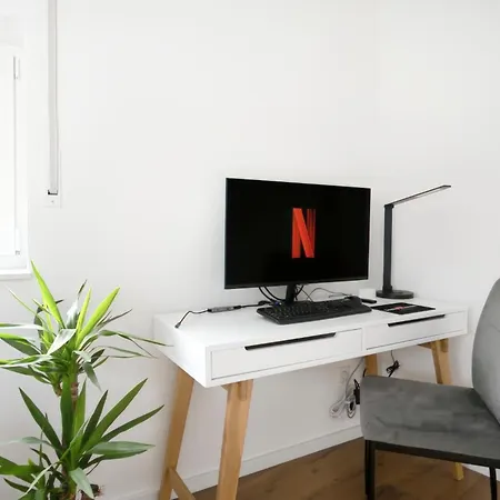 Kaiser Franz Fuer Bis Zu 6 - Zentral, Arbeitsplatz, Waschmaschine, Disney Plus Dinkelsbühl Extérieur photo