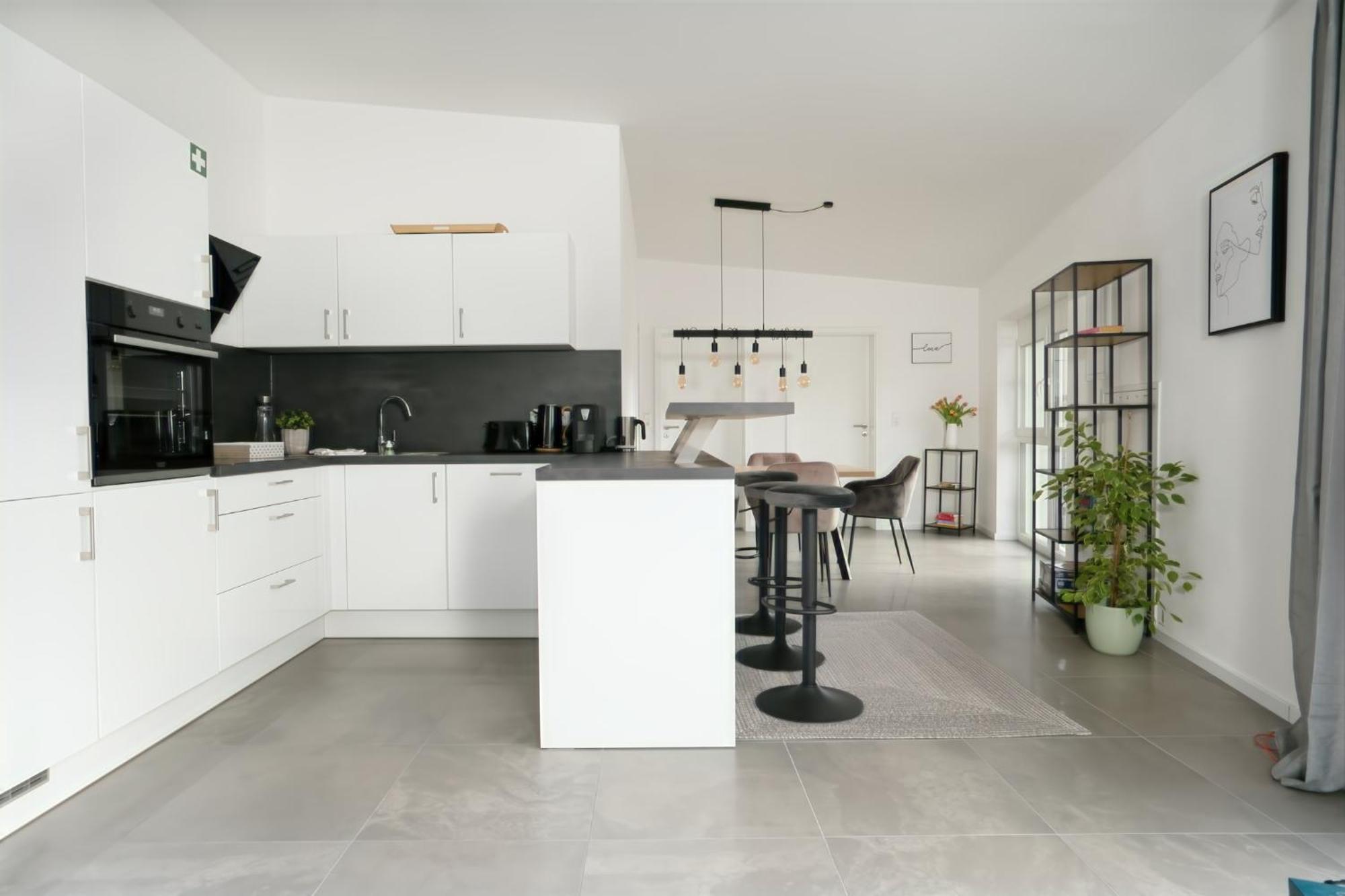 Apartment Kaiser Franz Fuer Bis Zu 6 - Zentral, Arbeitsplatz, Waschmaschine, *